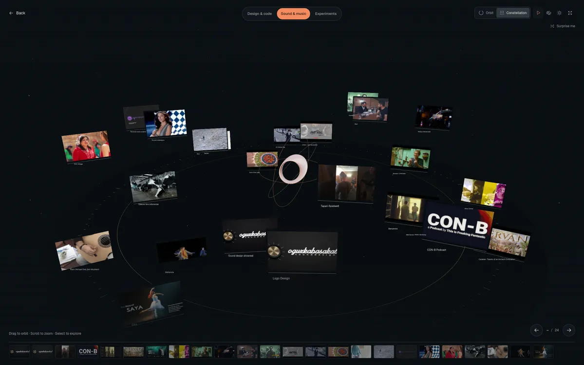 Dark 3D portfolio gallery with project panels arranged around a player